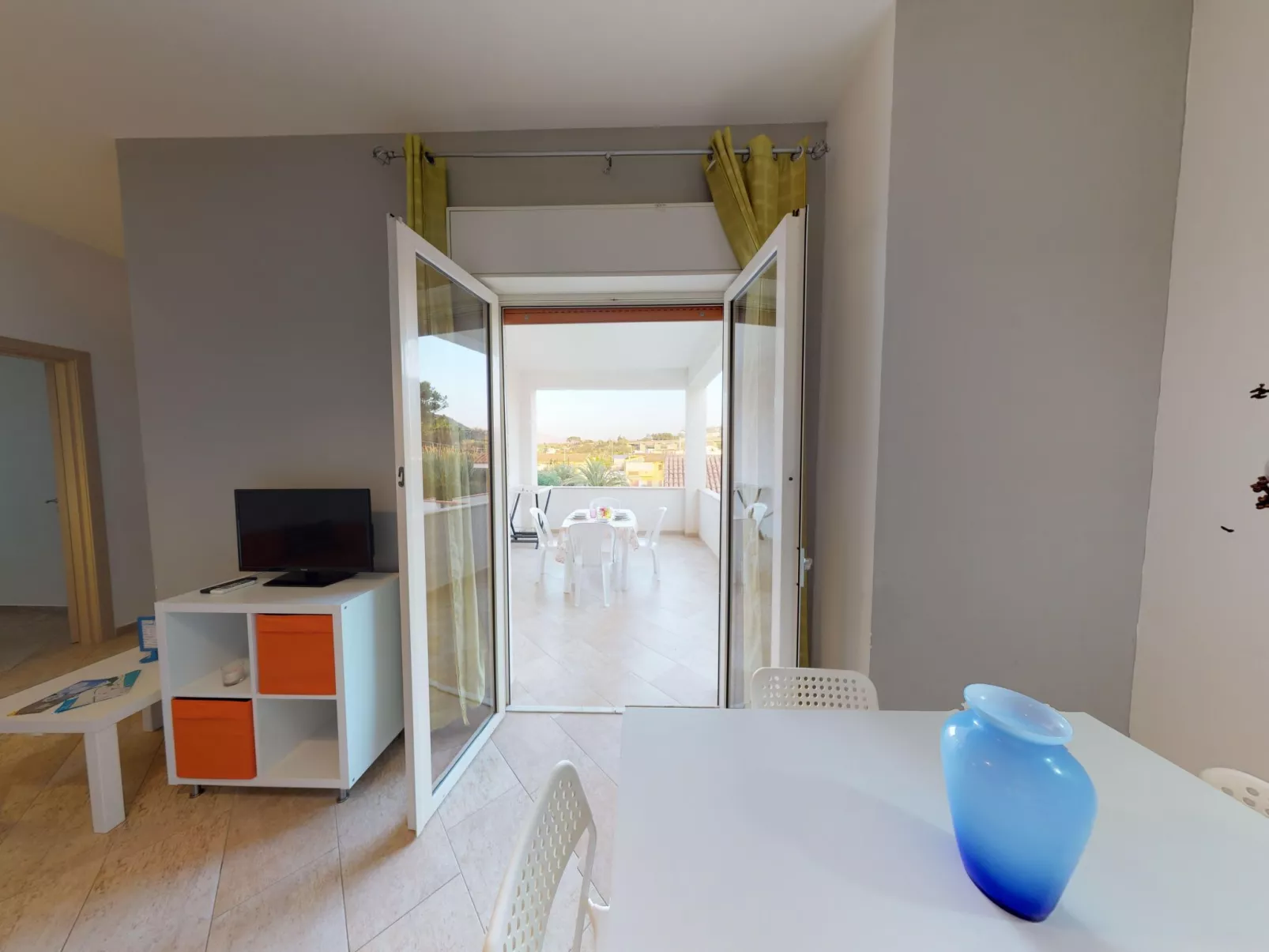 Große Wohnung in Balestrate mit Grill und Garten - Binnen