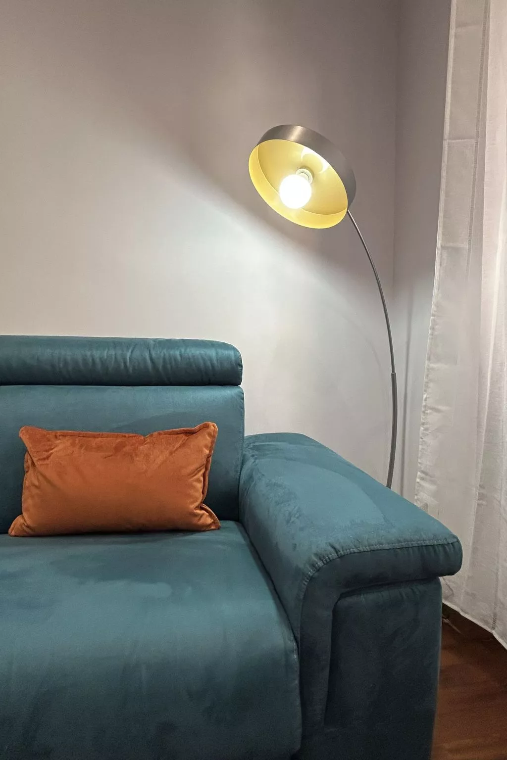 'Vatican Vibes - Binnen