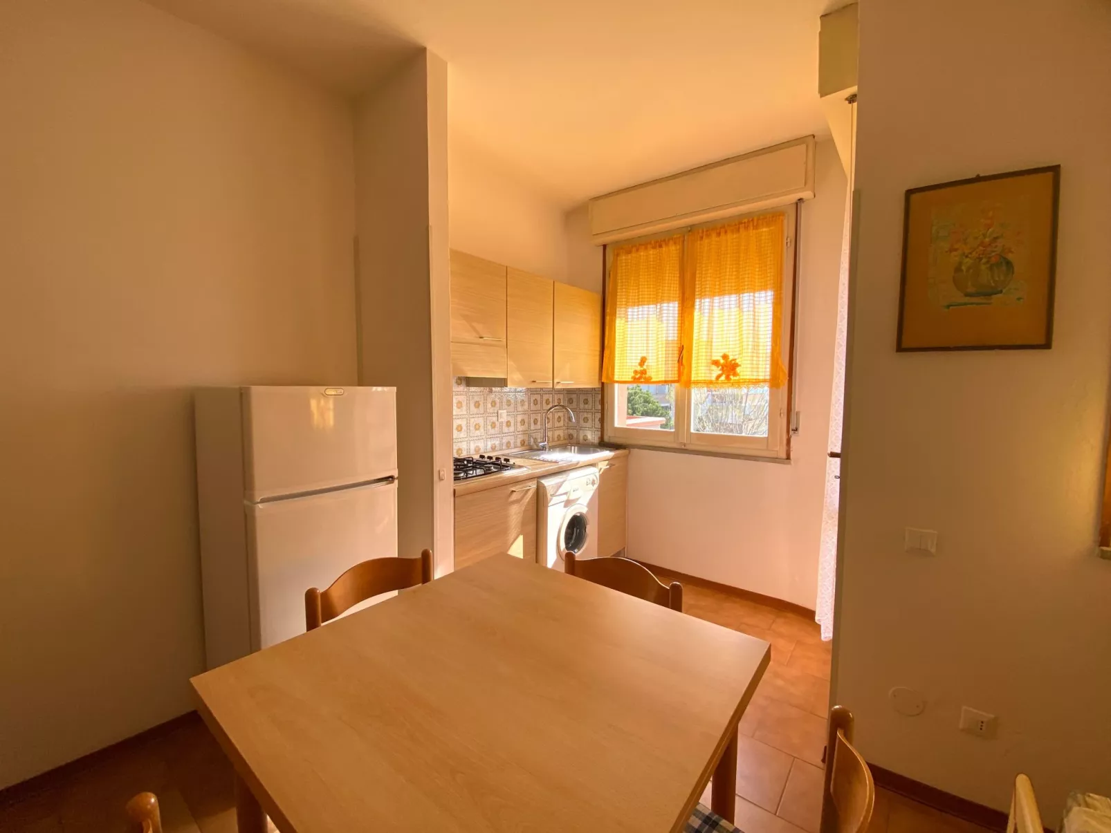 In Lido Delle Nazioni mit Kleinem Balkon - Binnen