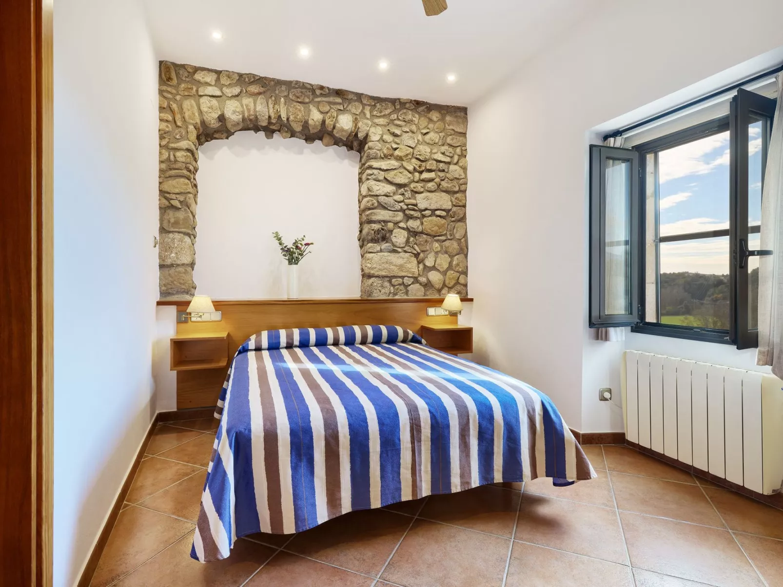 Landhaus, 8 Zimmer mit Bad, Schwimmbad, Tennis - Image-tags.info