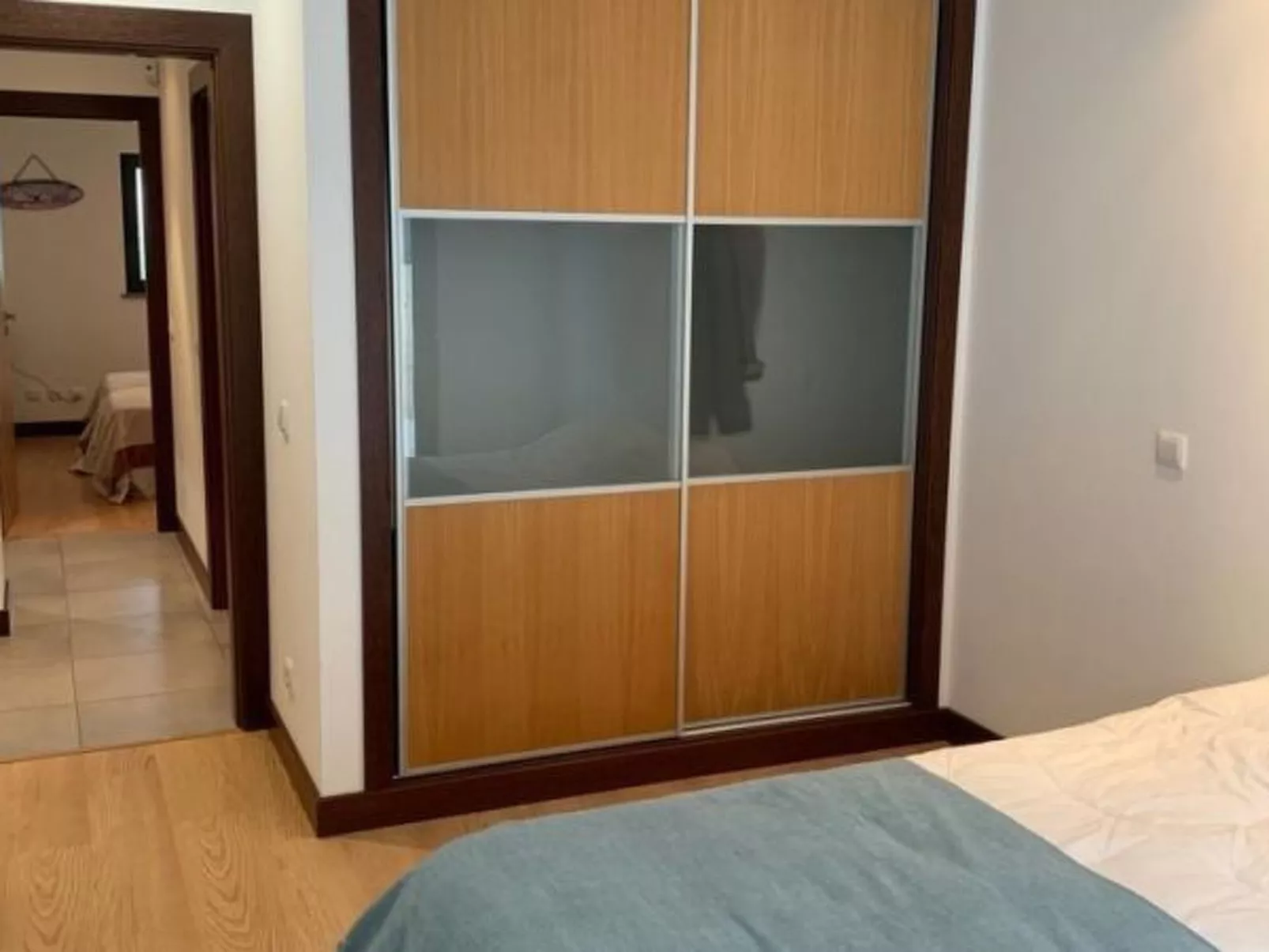 SUNSET HOUSE WITH SEAVIEW & TERRACE by VACATIONY - Binnen