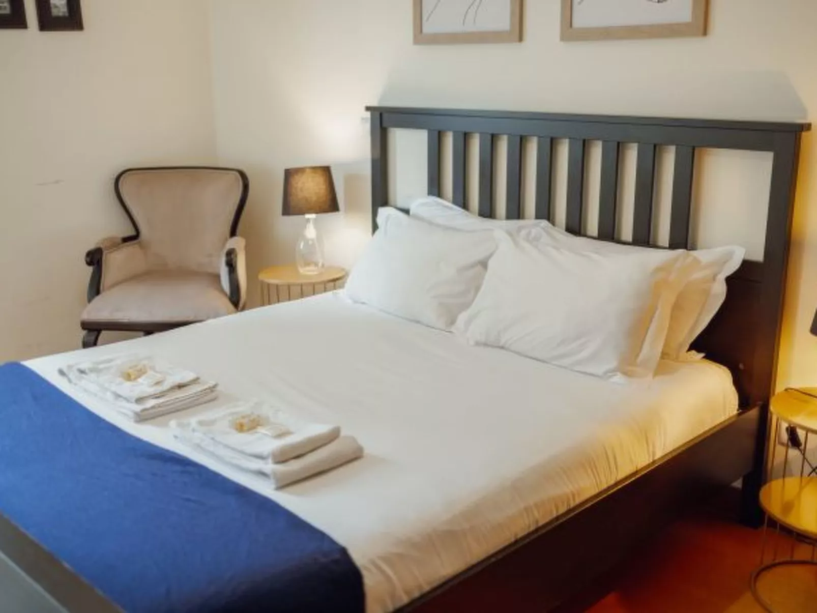 DOWNTOWN DELUXE 6 by VACATIONY - Binnen