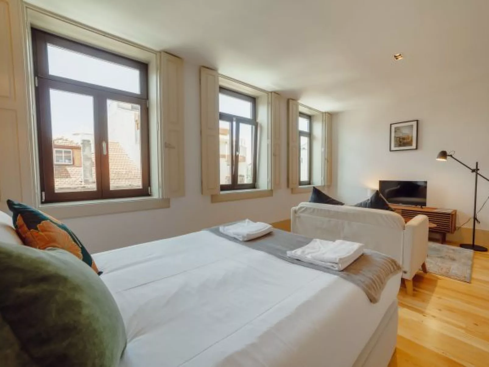 LEGACY OPORTO DESIGN APARTMENT H by VACATIONY - Binnen