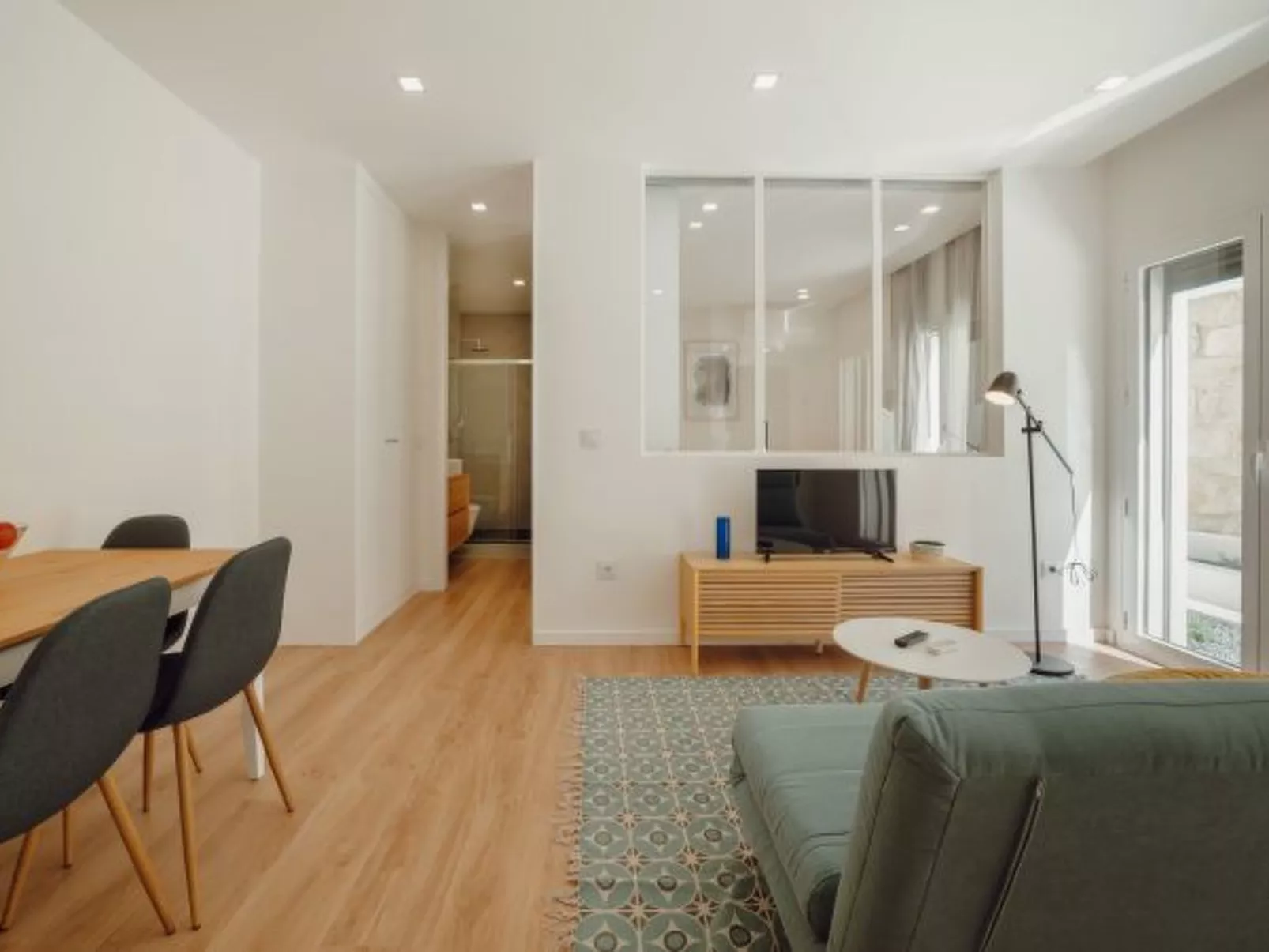 COURTYARD OPORTO DESIGN APARTMENT H - Binnen