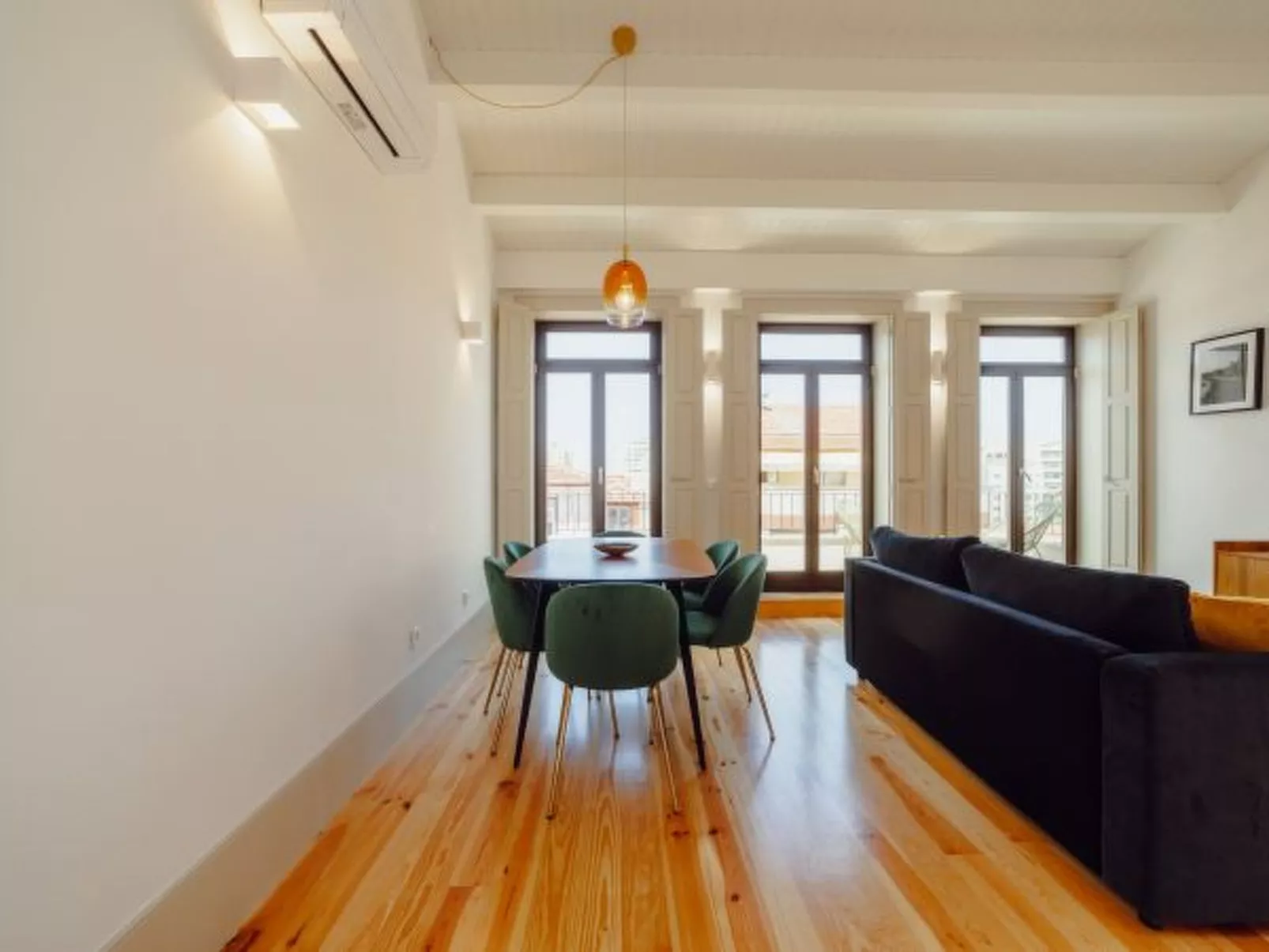 LEGACY OPORTO PREMIUM APARTMENT I by VACATIONY - Binnen