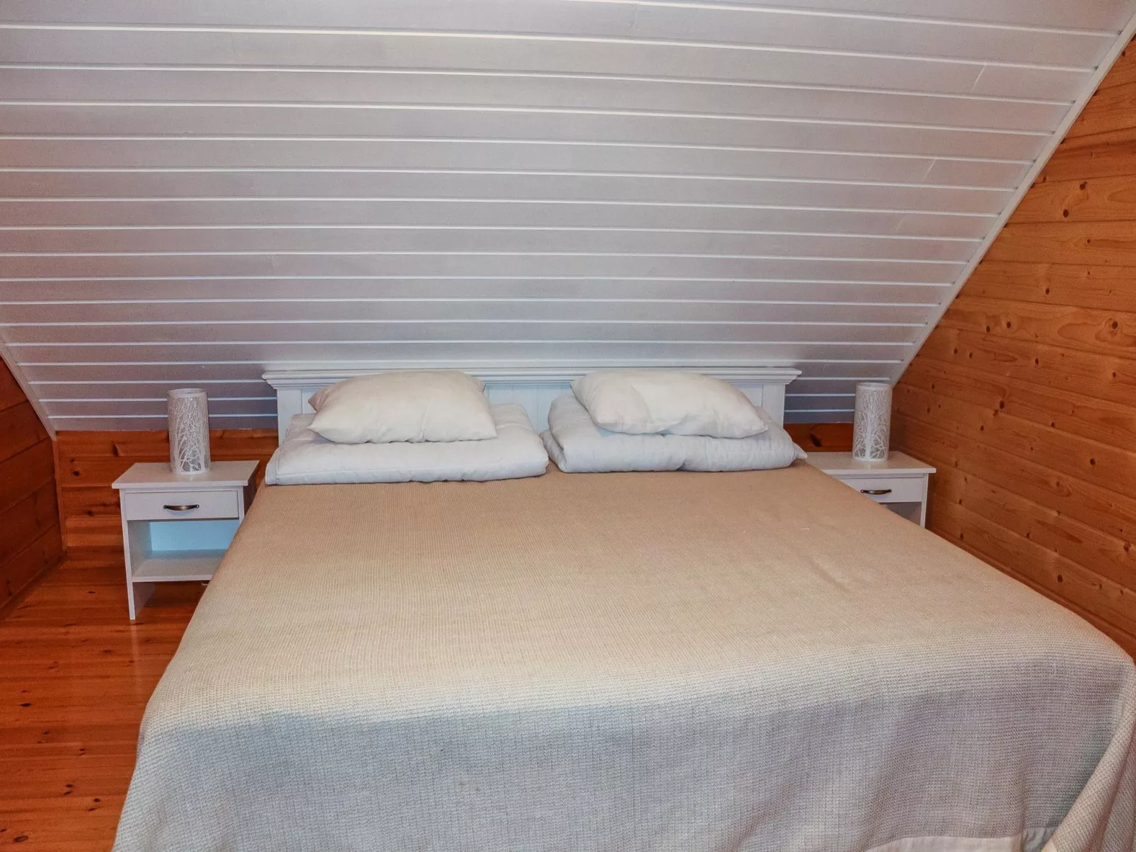 Alppikylä 8a paritalo - Binnen