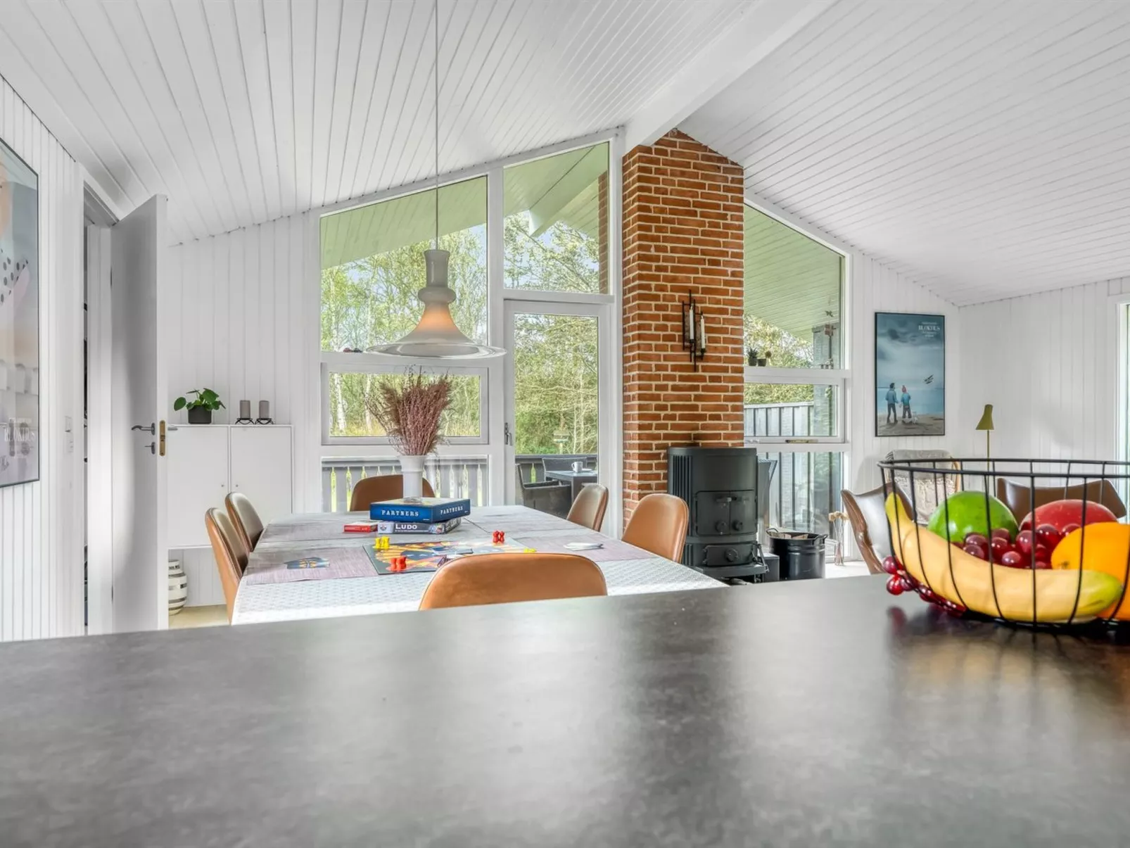 "Annamie" - 1.8km from the sea - Binnen