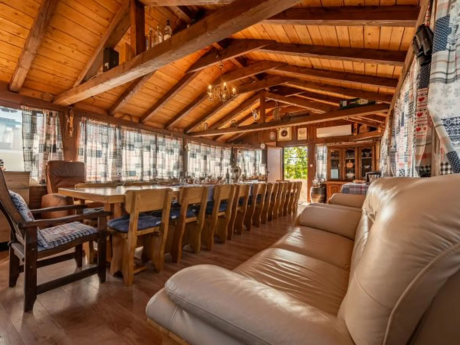 Villa Jurenda with heated pool - Image-tags.info