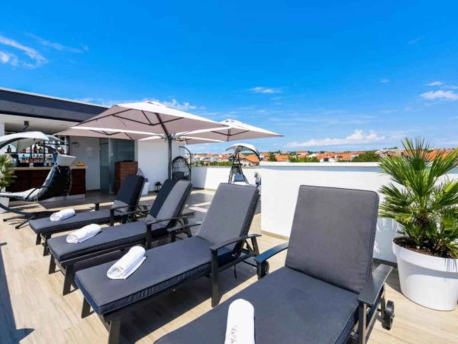 Rooftop heated pool Villa Jelena - Image-tags.info