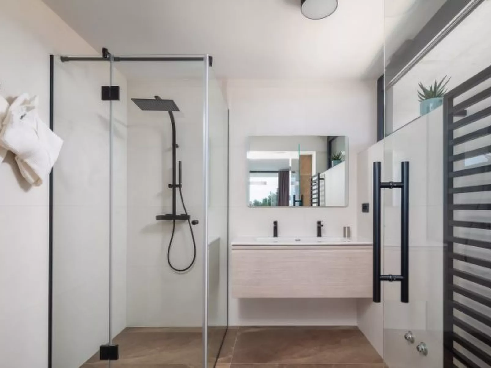 Villa Acacia with heated pool - Image-tags.info