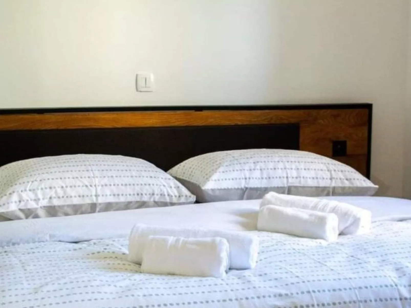 Zen Garden Villa with heated pool - Image-tags.info