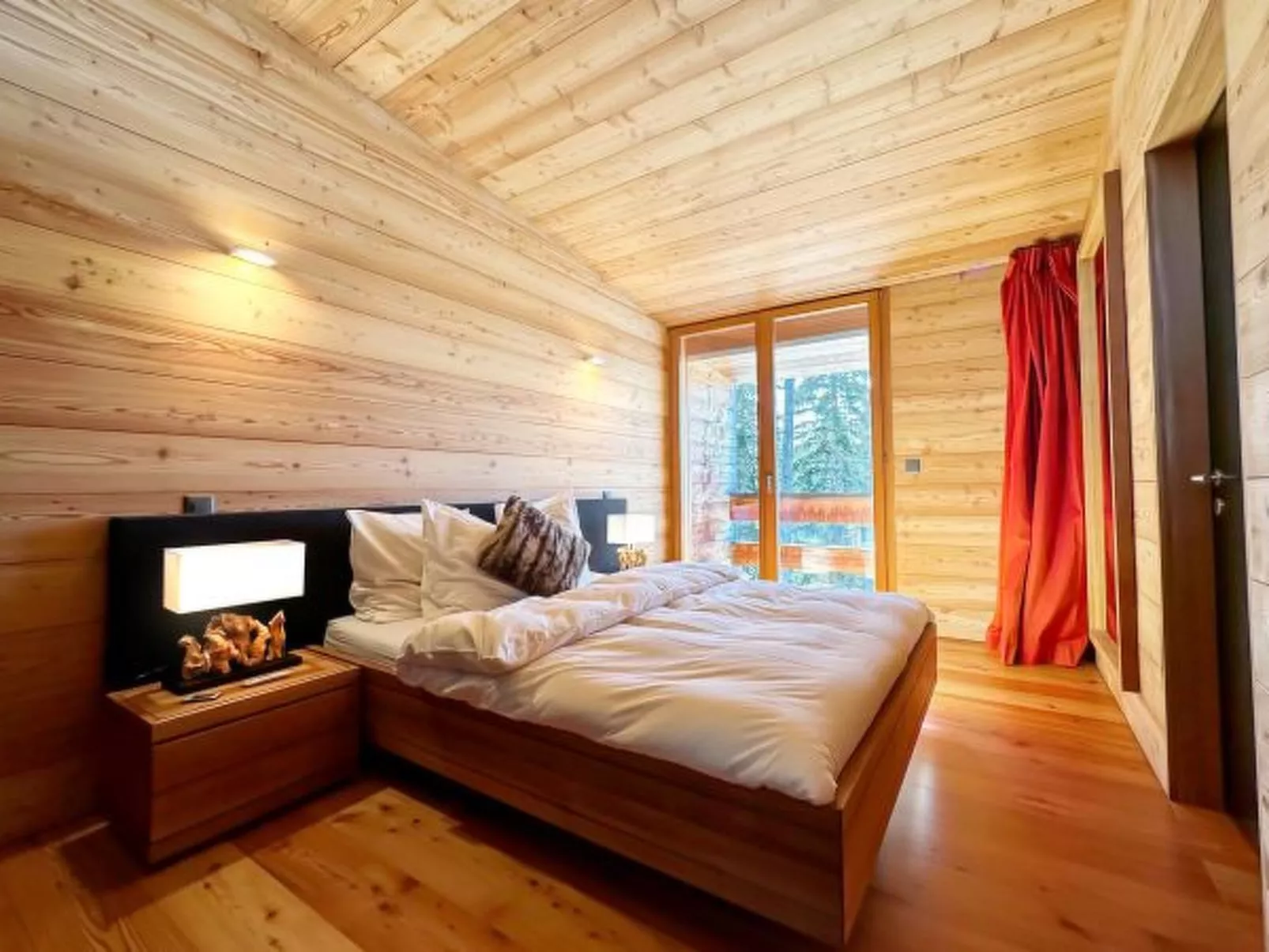 Crans Montana sous les Etoiles - Binnen