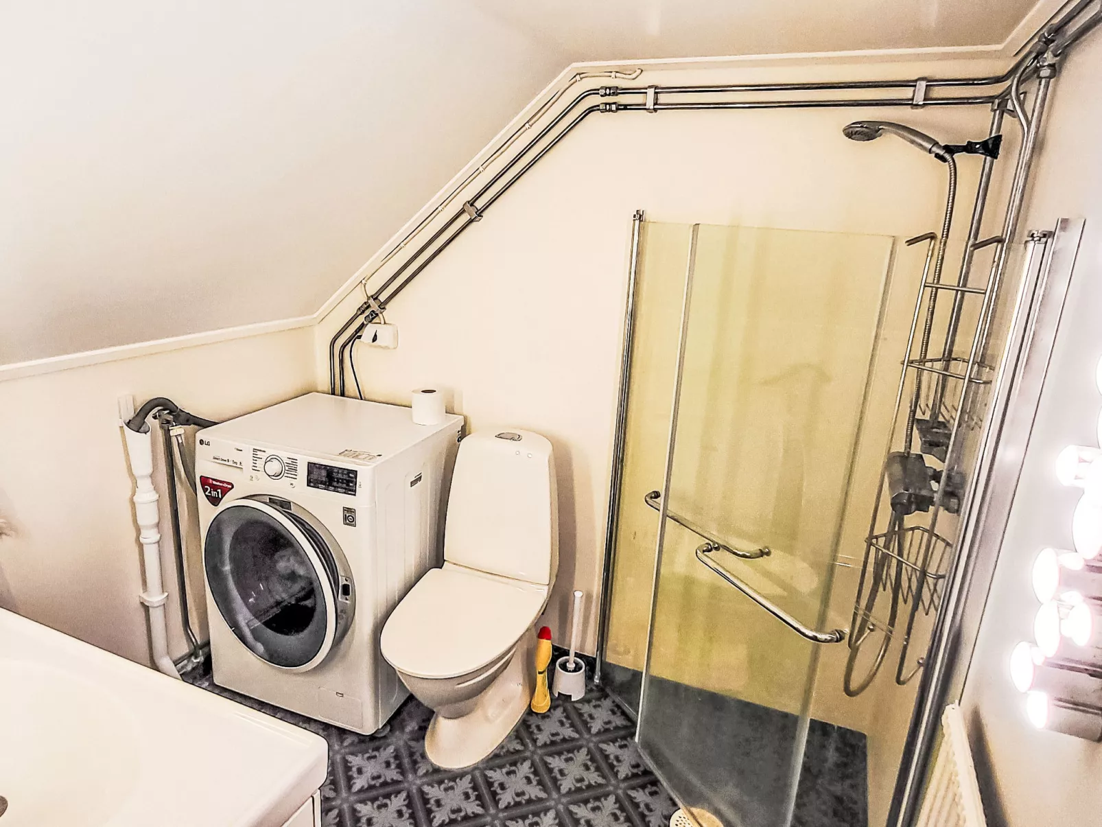 Äppelgården - Binnen