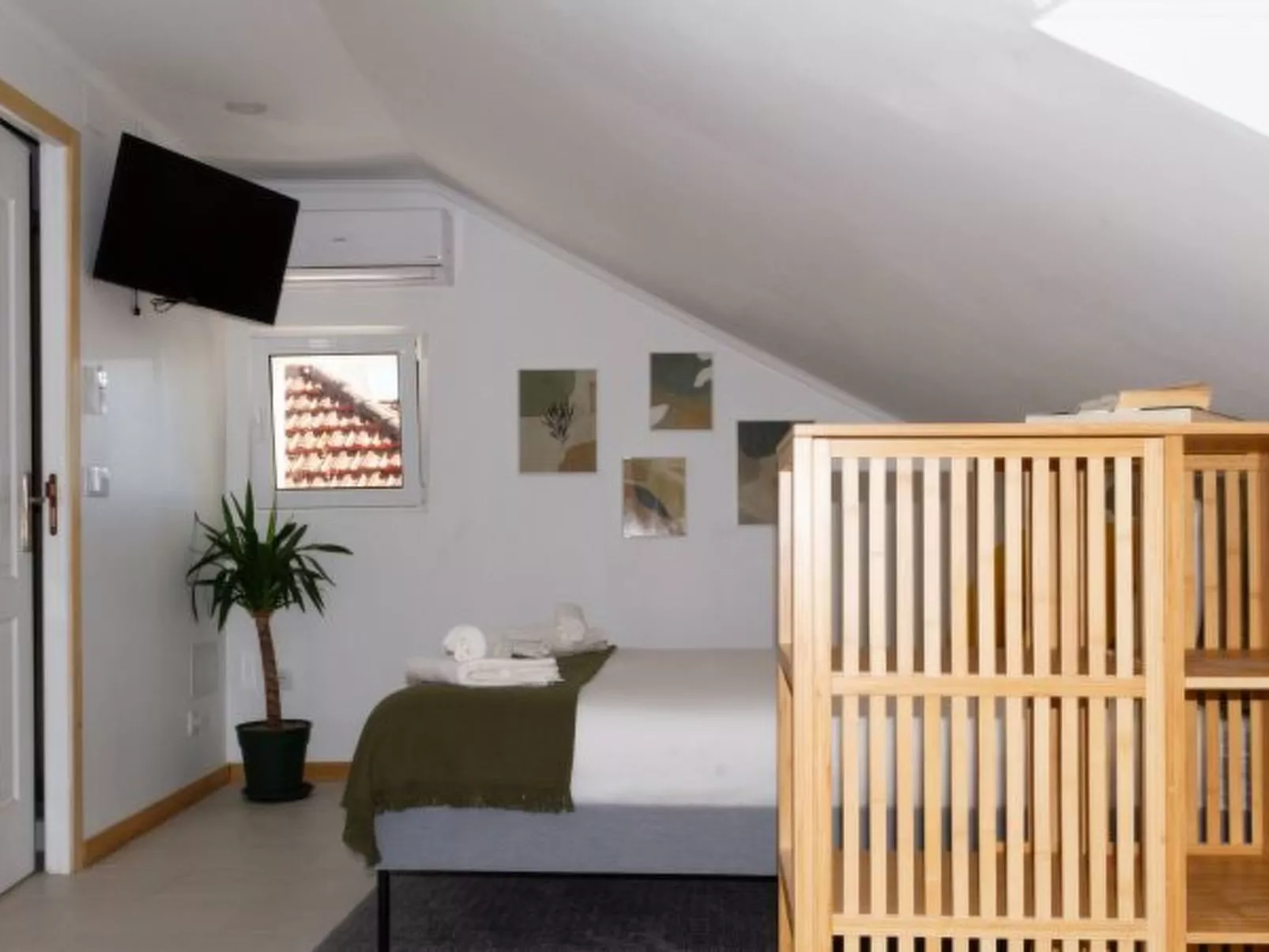 Seixal Bay Apartments - Loft - Binnen