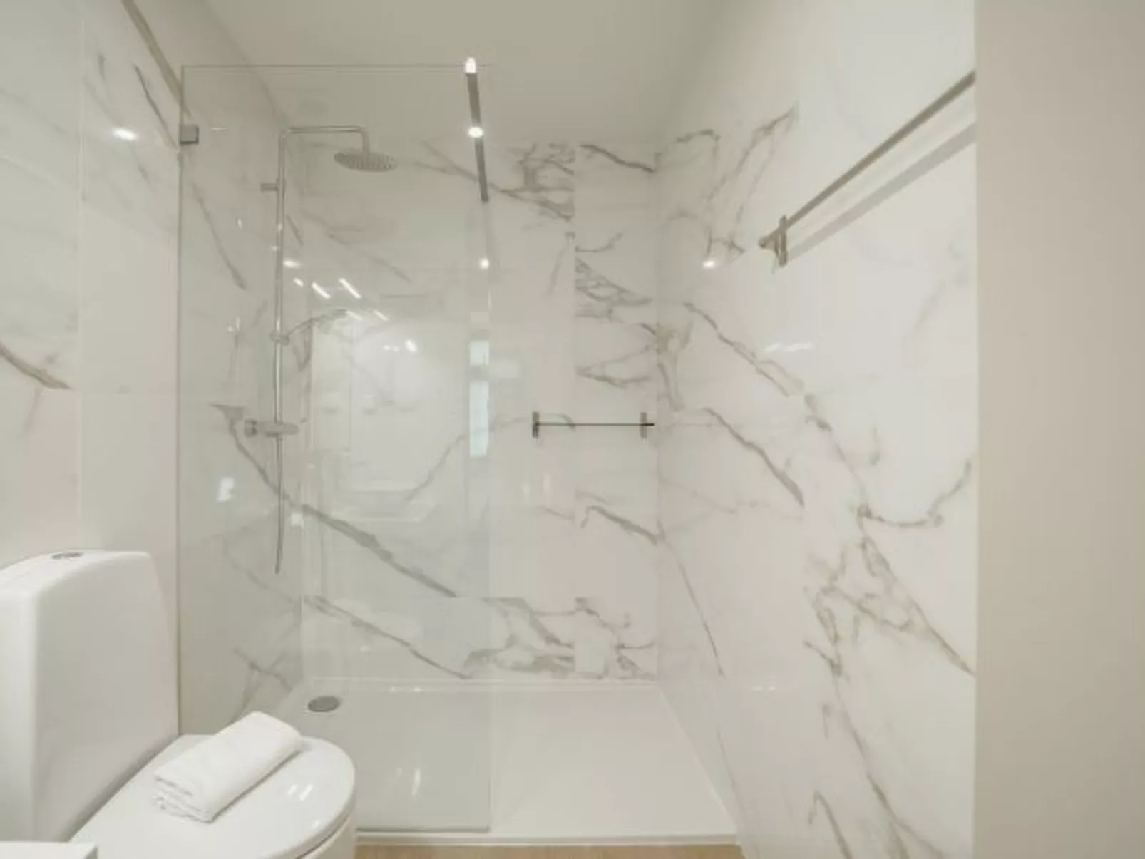 CARMO RESIDENCE PORTO - S. HELENA by VACATIONY - Binnen