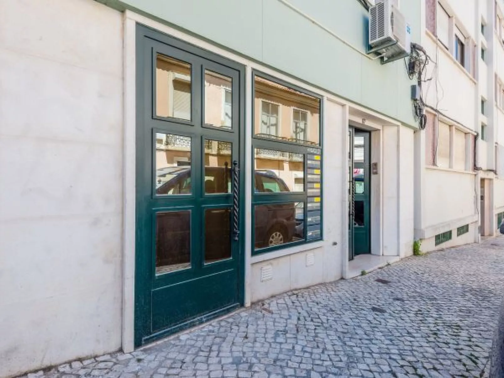 Bela Vista C in Lisboa - Buiten