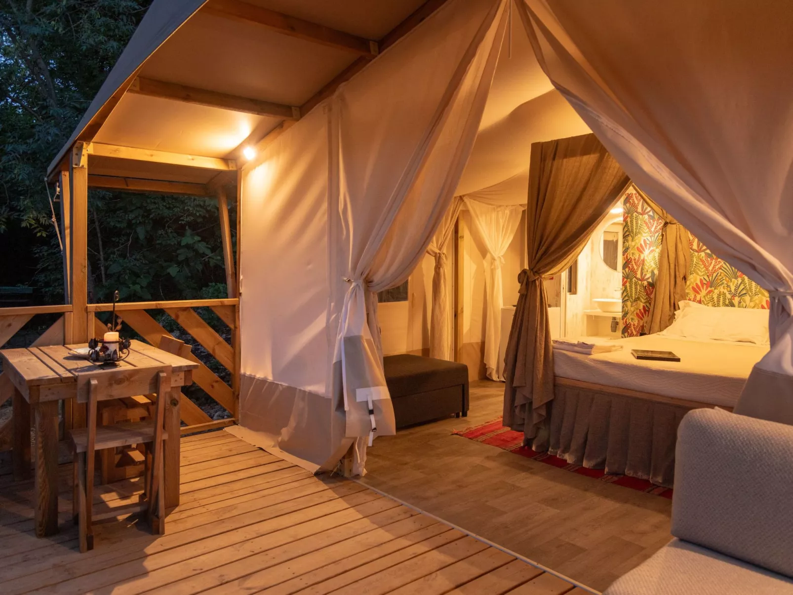 Glamping La Tenda di Lorenzo mit privatem Pool - Binnen