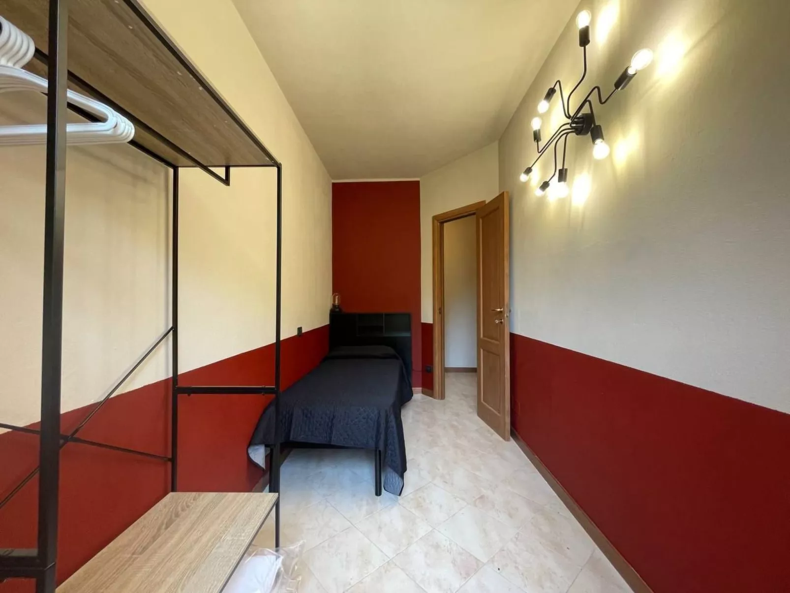 'Il Bosco' mit Terrasse - Binnen