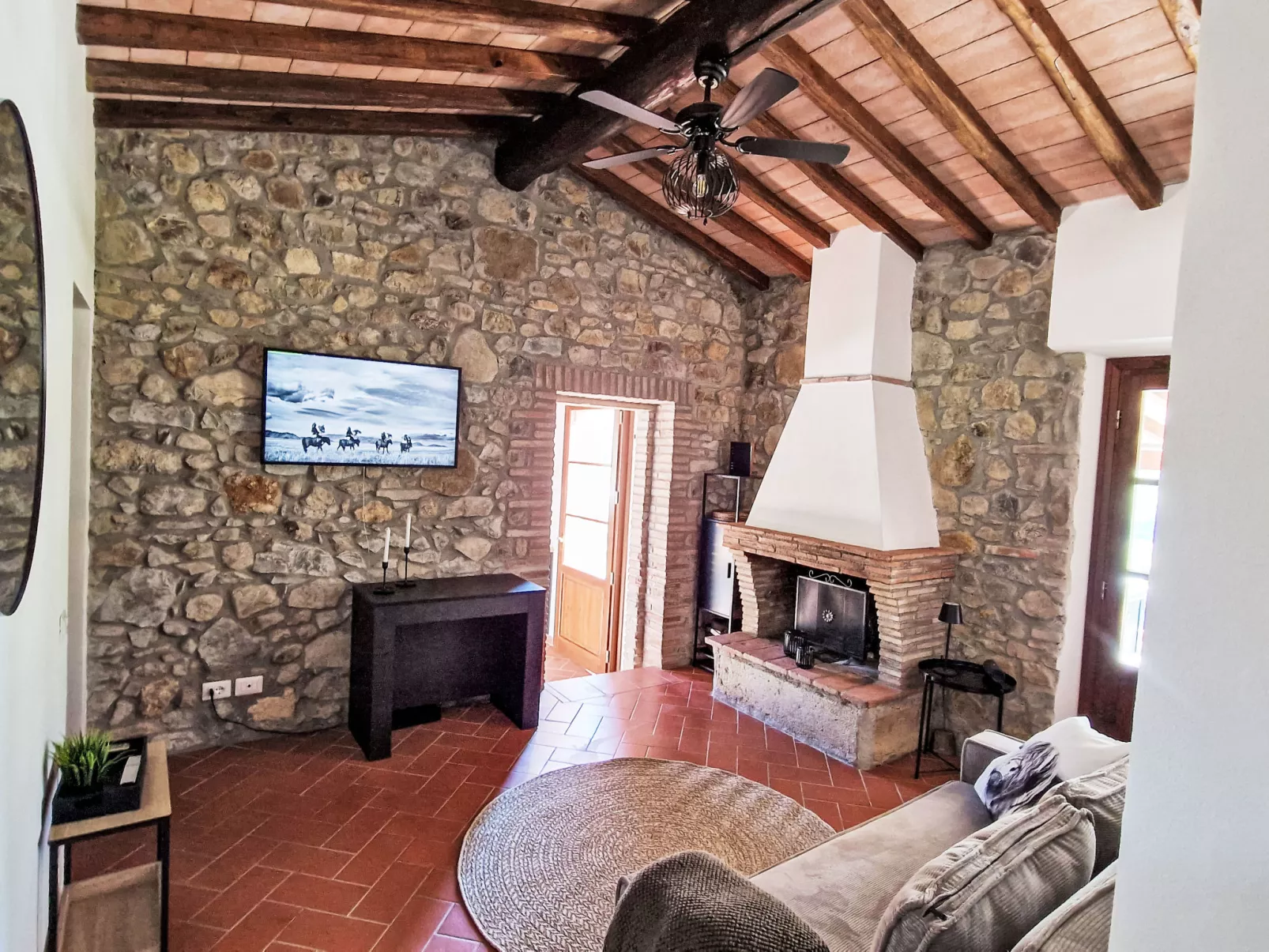 Nido di Falco - Binnen