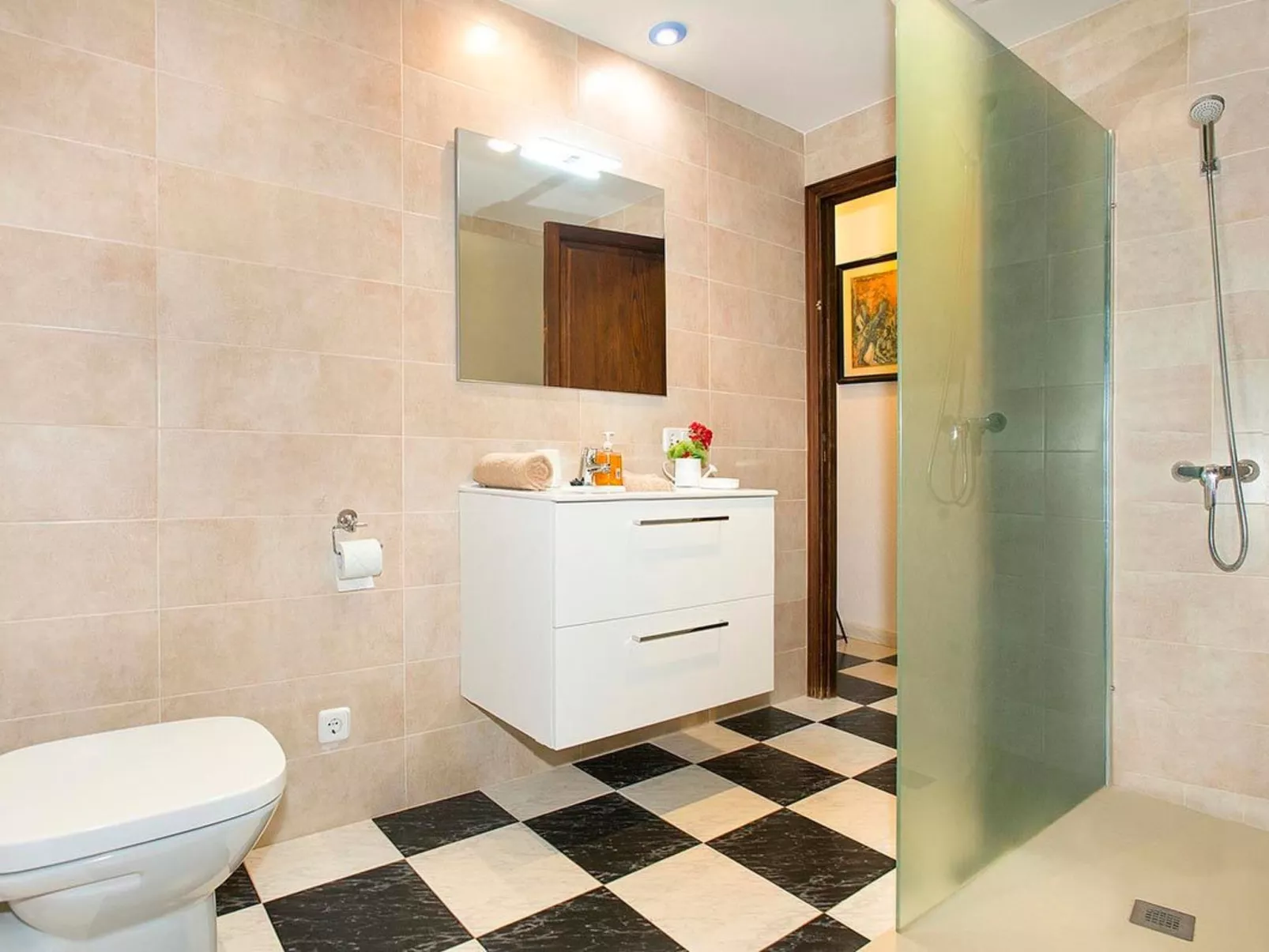 Impresionate Villa para 12 , Cala San Vicente - Binnen