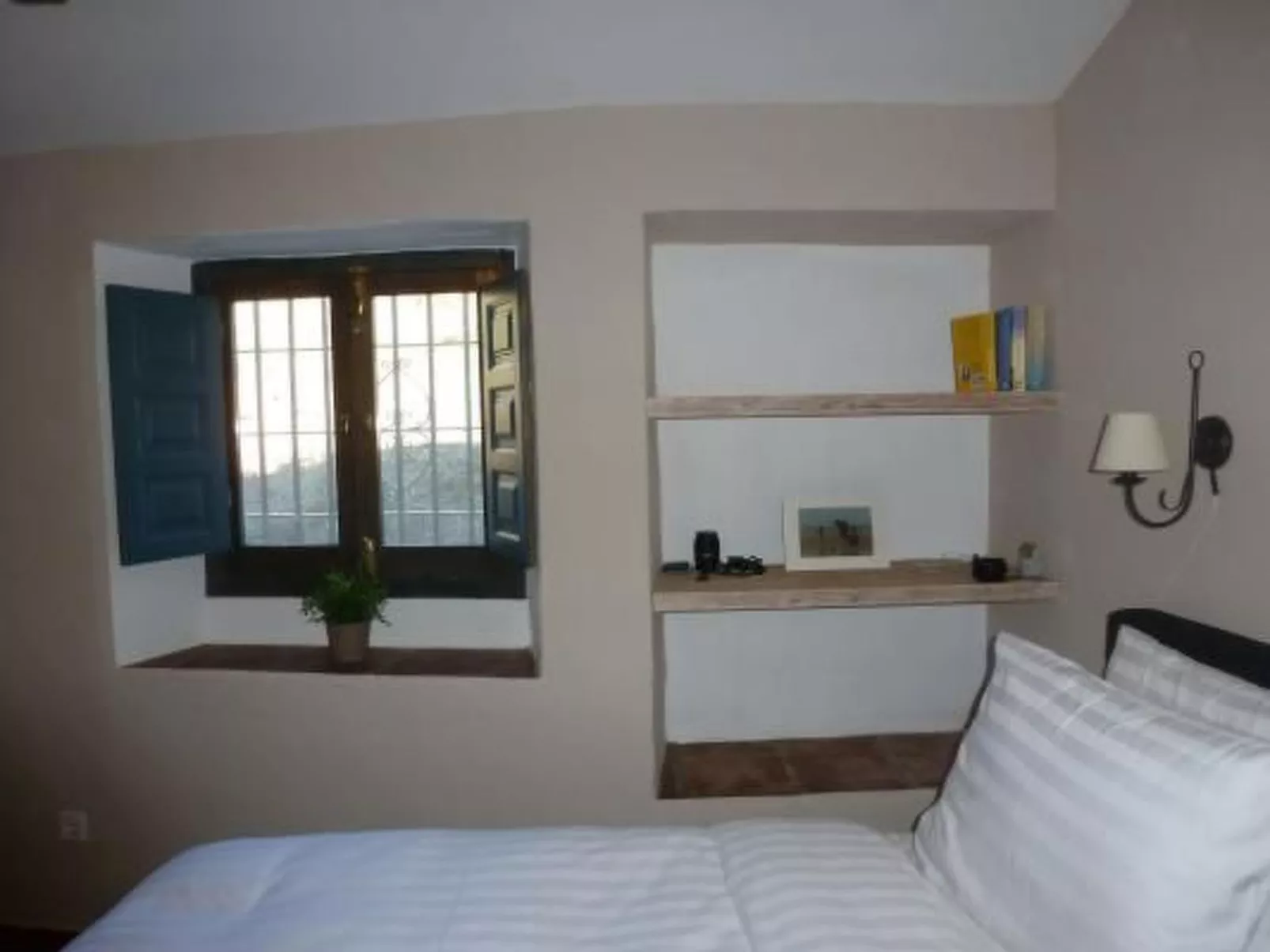 Finca "La Estrella de Cómpeta". - Binnen