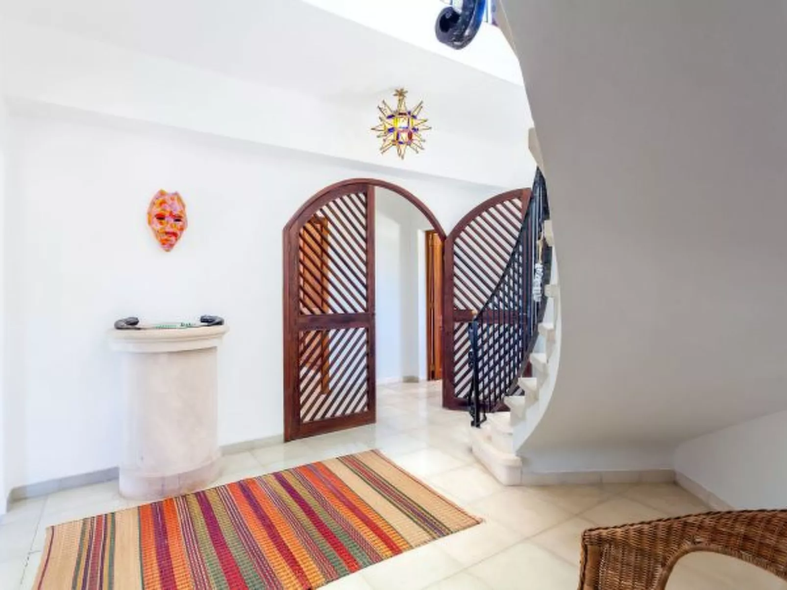 Villa Redonda - Image-tags.info