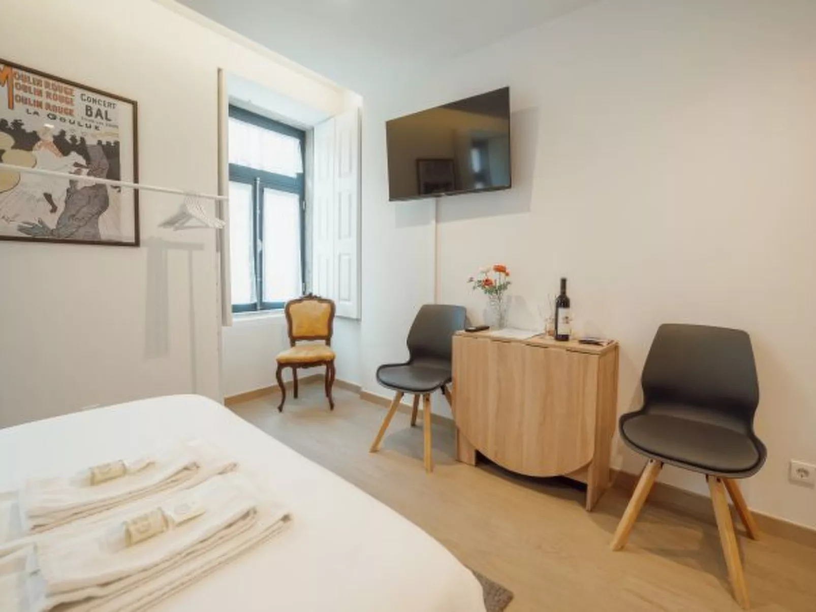 CARMO RESIDENCE PORTO - S. ANA by VACATIONY - Binnen