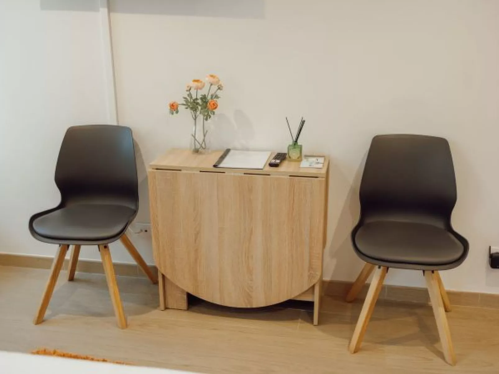 CARMO RESIDENCE PORTO - SRA DO CARMO by VACATIONY - Binnen