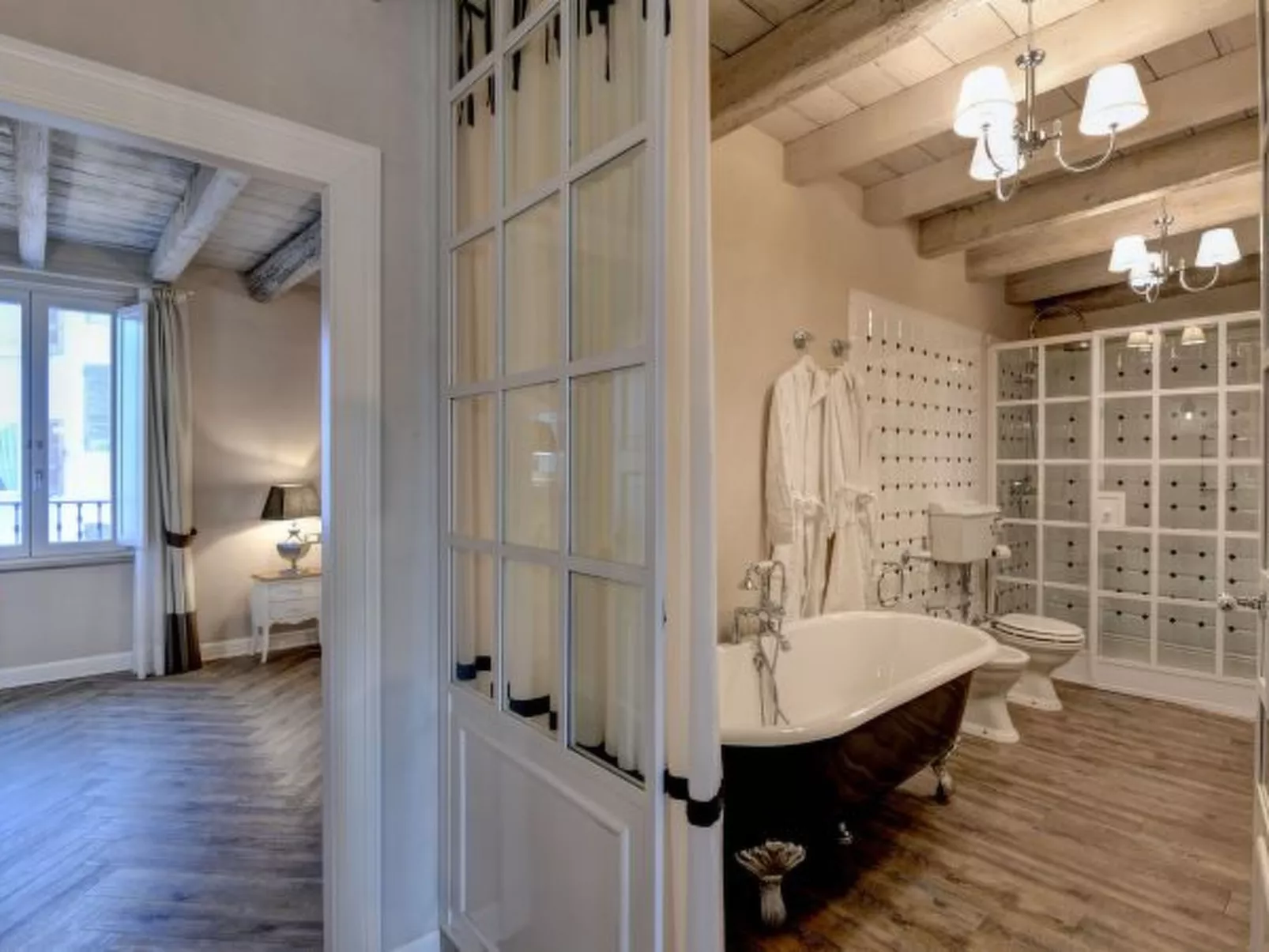 DesenzanoLoft : La Vite Luxury Appartment 2 CIN IT017067C2HOLOZDF9 - Image-tags.info