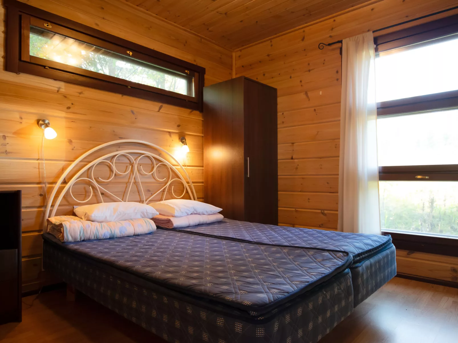 Tiirinniemi 27 a - Binnen