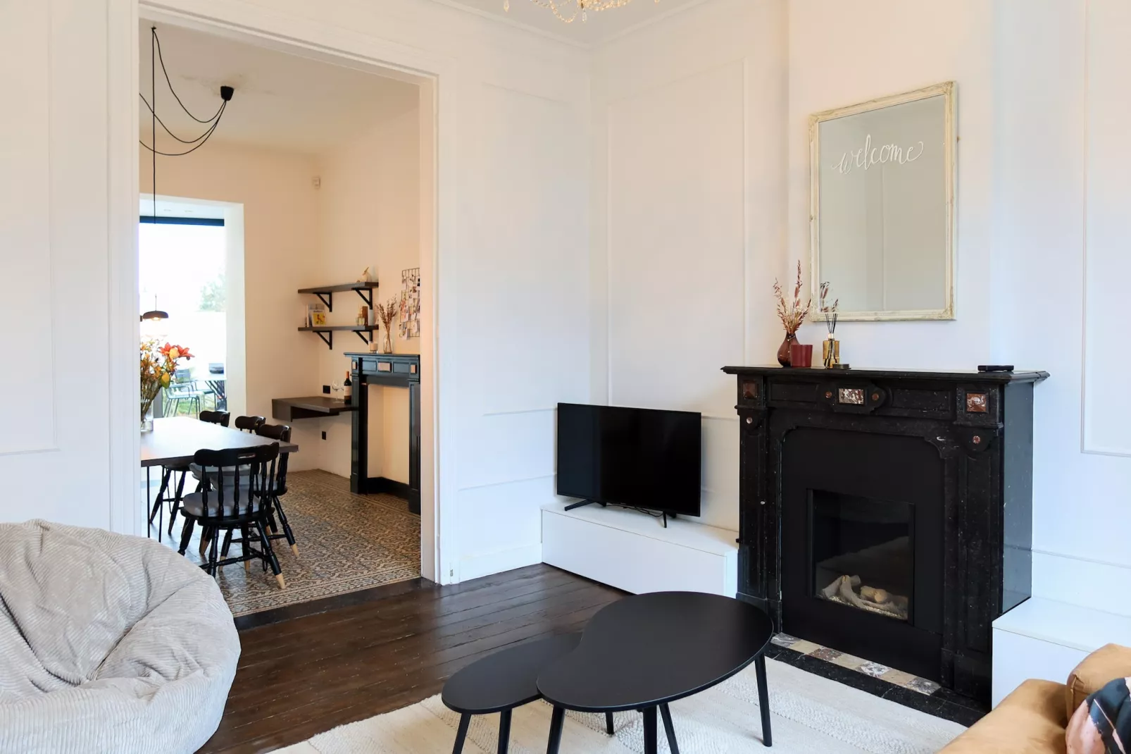 Cosy Courtyard House Hasselt - Woonkamer