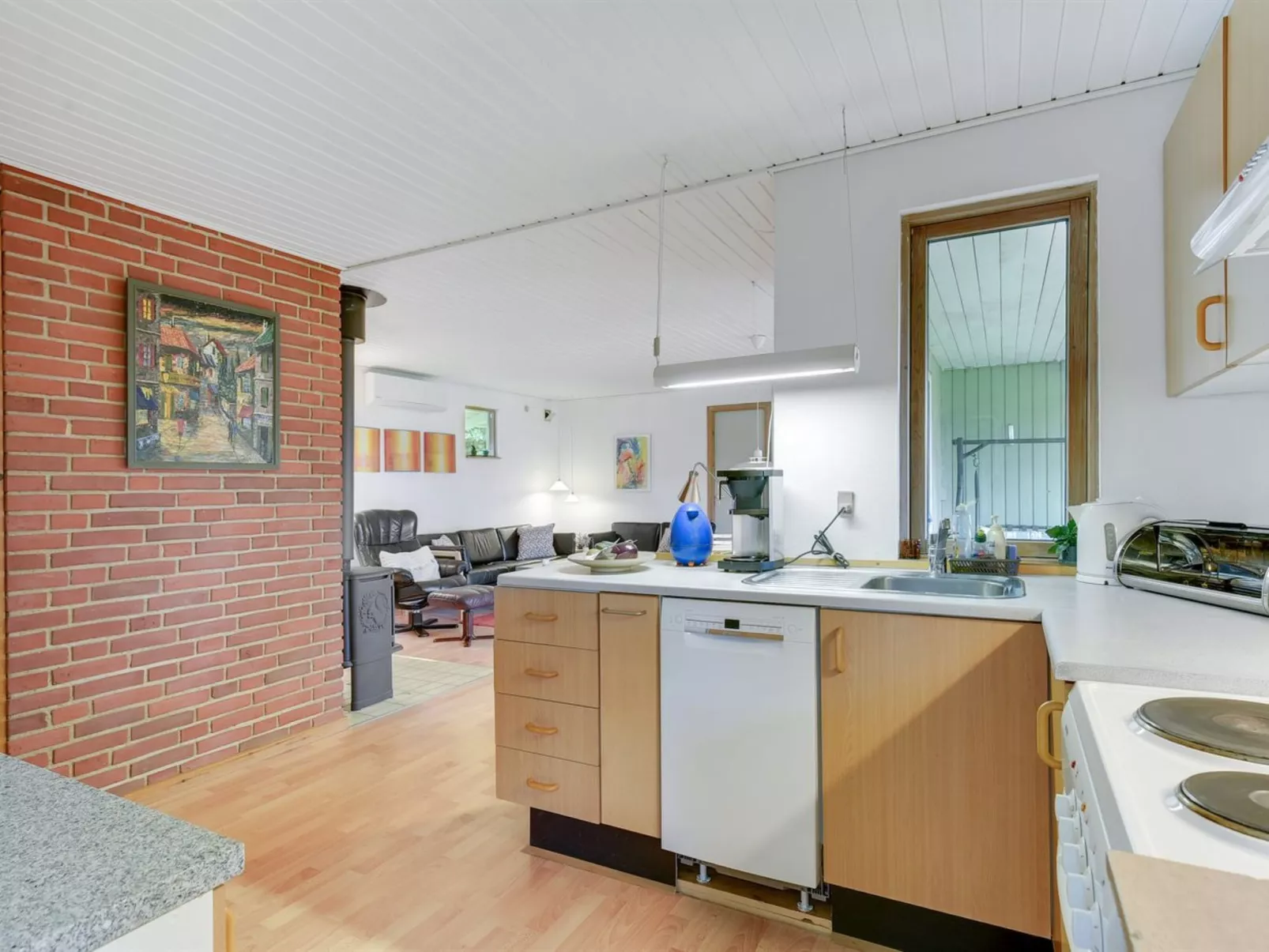 "Ingebore" - 350m from the sea - Binnen