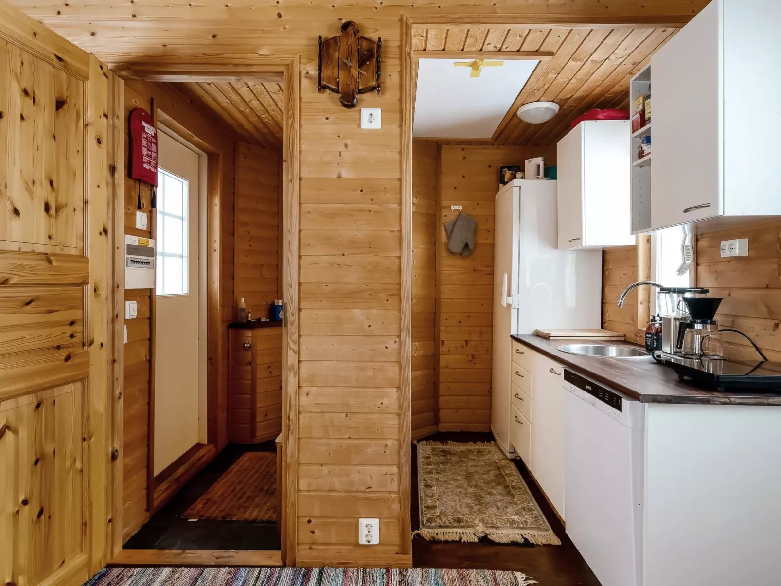 Mustijoenranta - Binnen