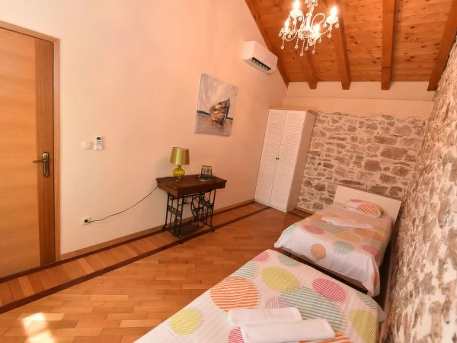 Stone villa Anita with pool - Image-tags.info