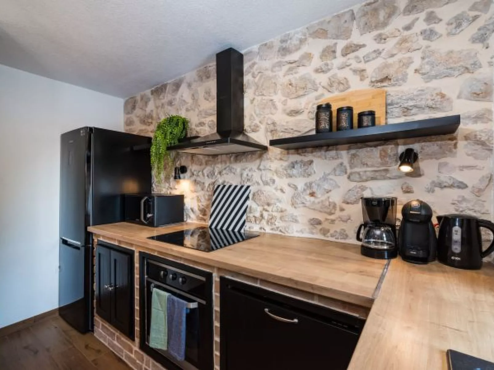 Villa Miandri with heated pool - Image-tags.info