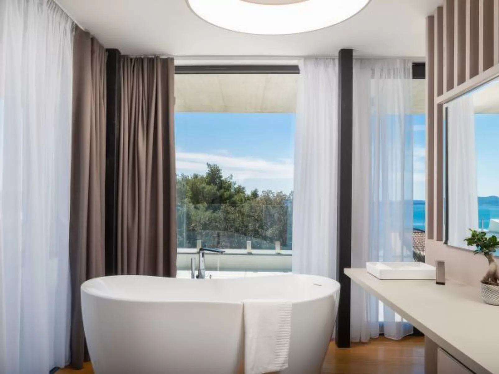 Villa Acacia with heated pool - Image-tags.info