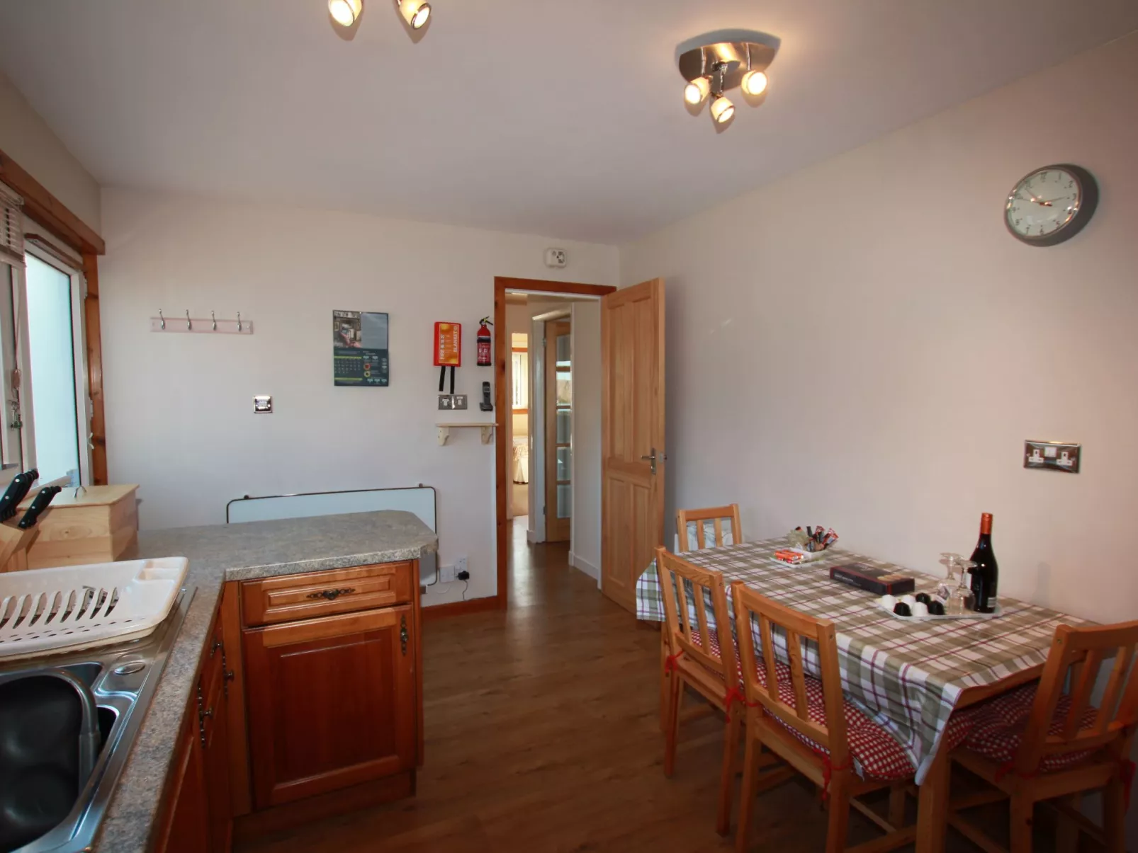 Gemütliches Ferienhaus An Airigh - Binnen