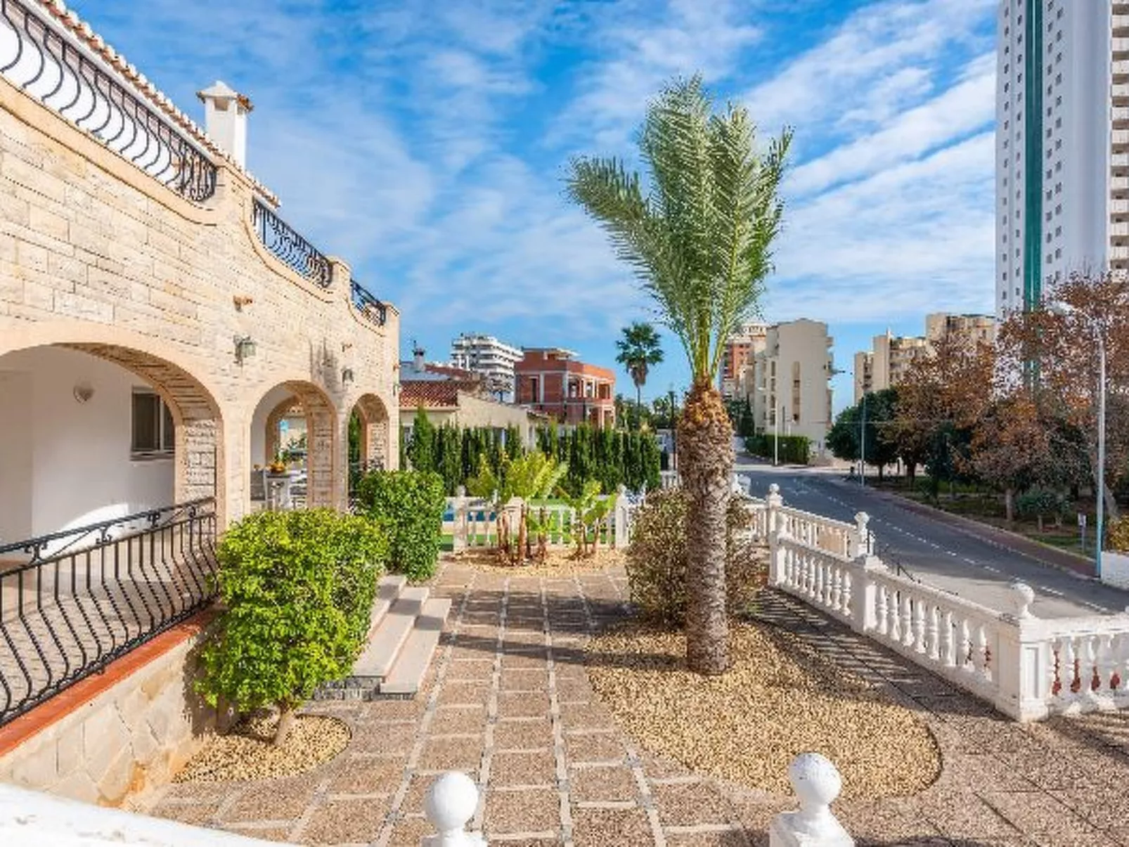 Villa Caleta - PlusHolidays - Image-tags.info