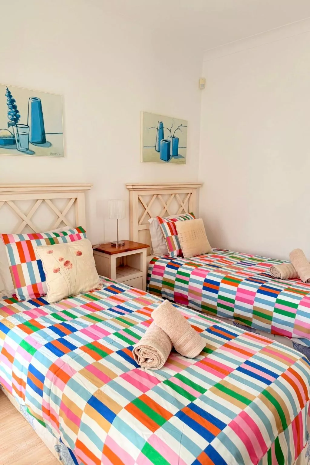 Mit beheiztem Pool - Binnen