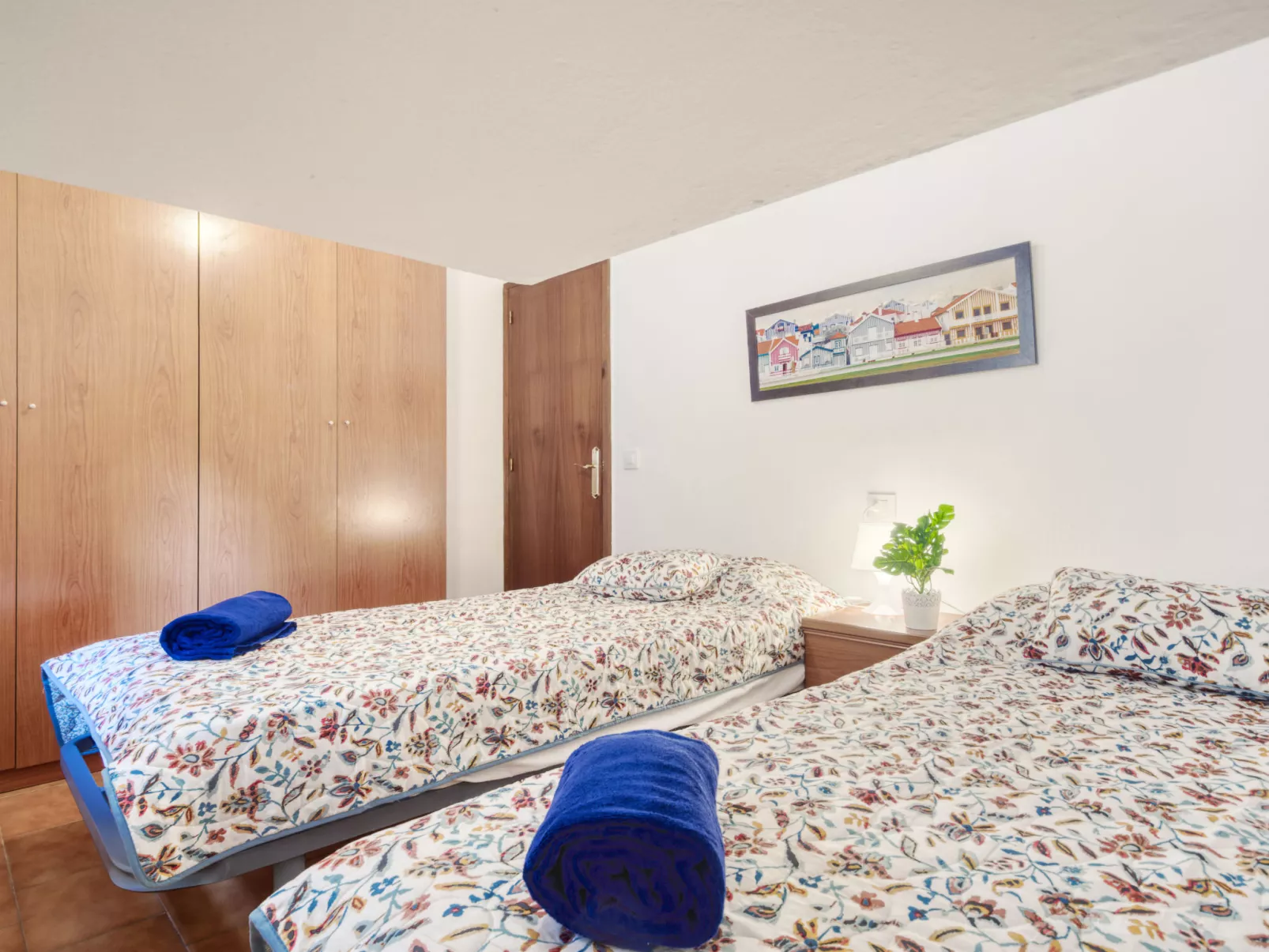 Centro peatonal Roses - Binnen