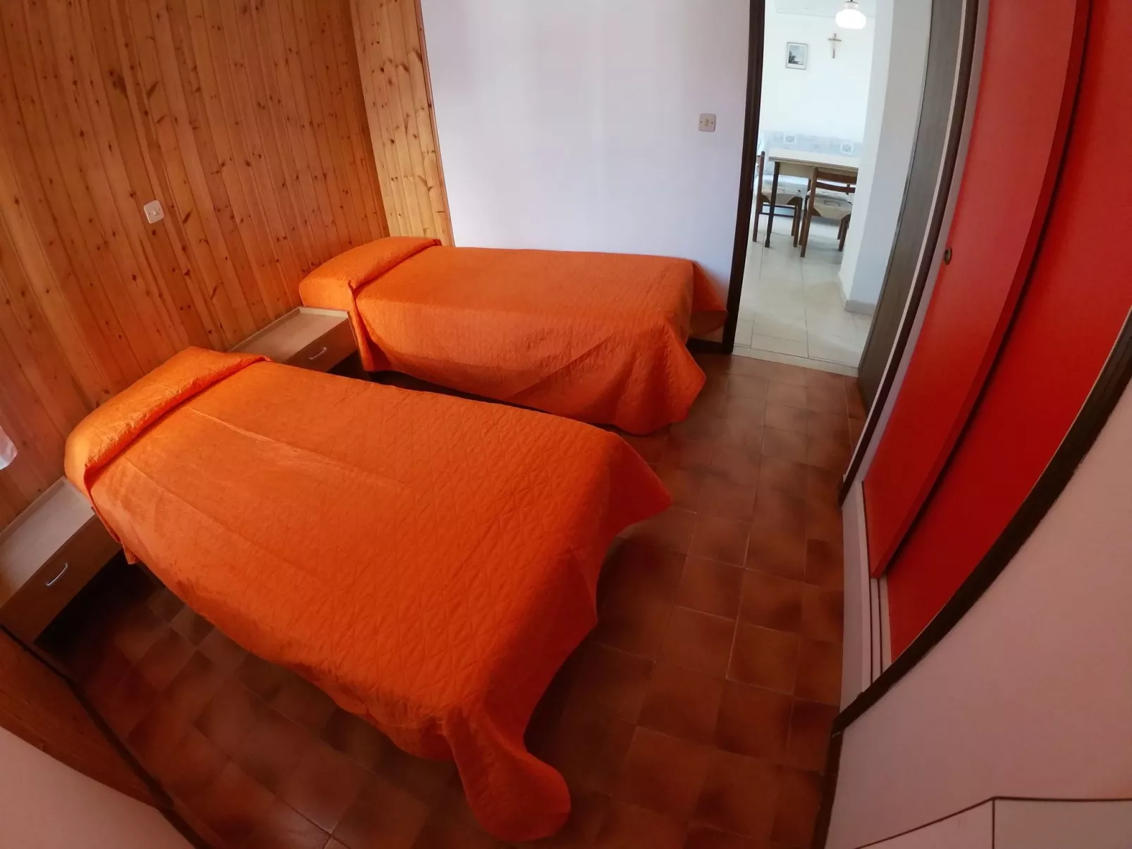 Dreizimmerwohnung Tata 98 50 m vom Meer entfernt - Image-tags.info