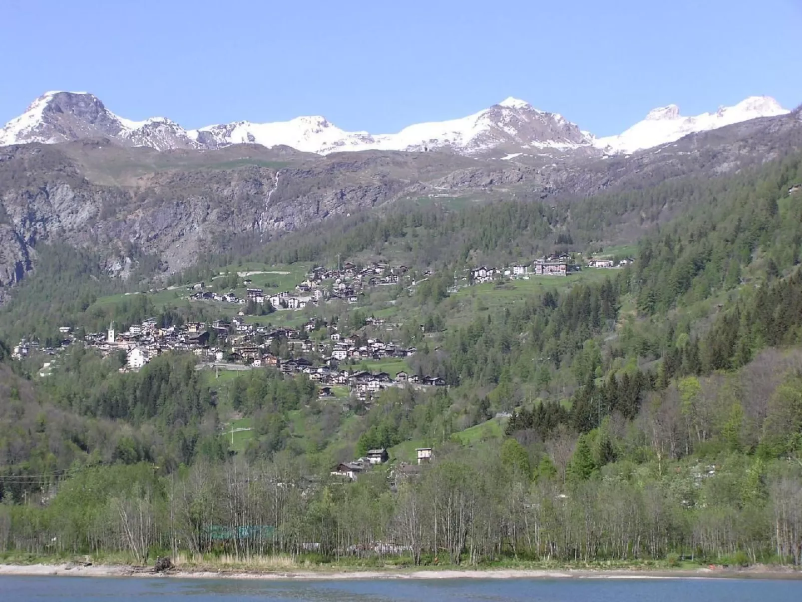 'Lo Chalet' der Balkon über dem Matterhorntal - Buiten