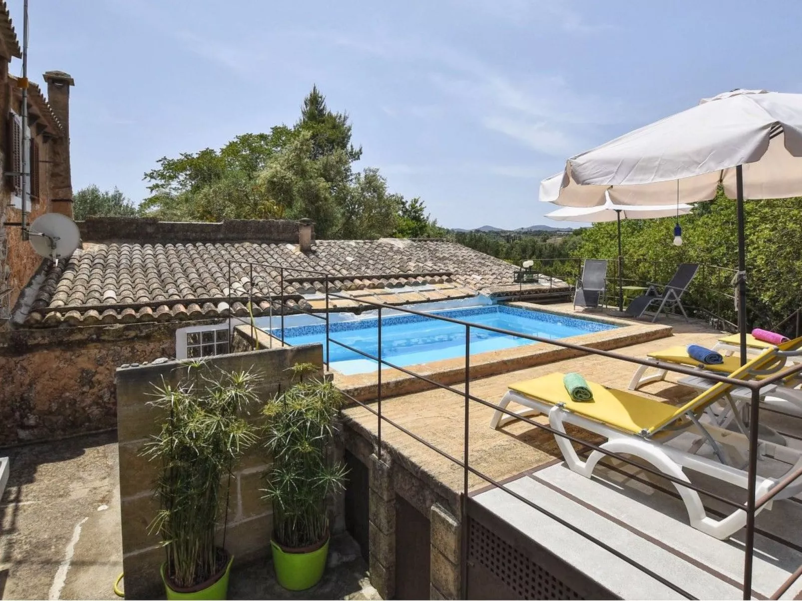 MONTSERRAT  ( SON PERETO ) - Buiten