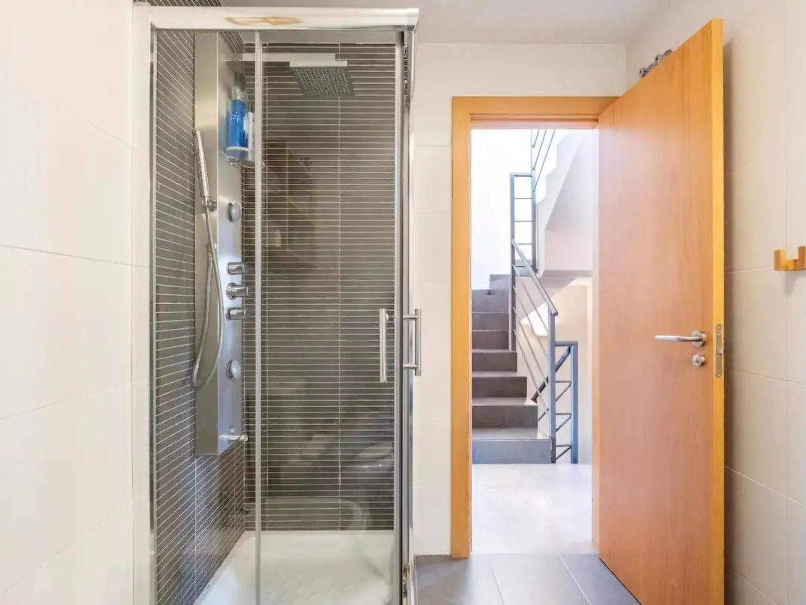 "Casa Valle Niza" mit Pool - Binnen