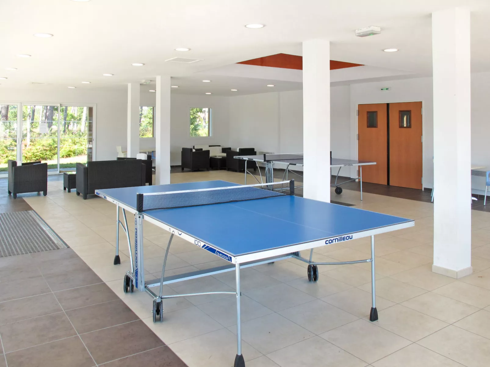 Le Domaine des Grands Lacs - Binnen