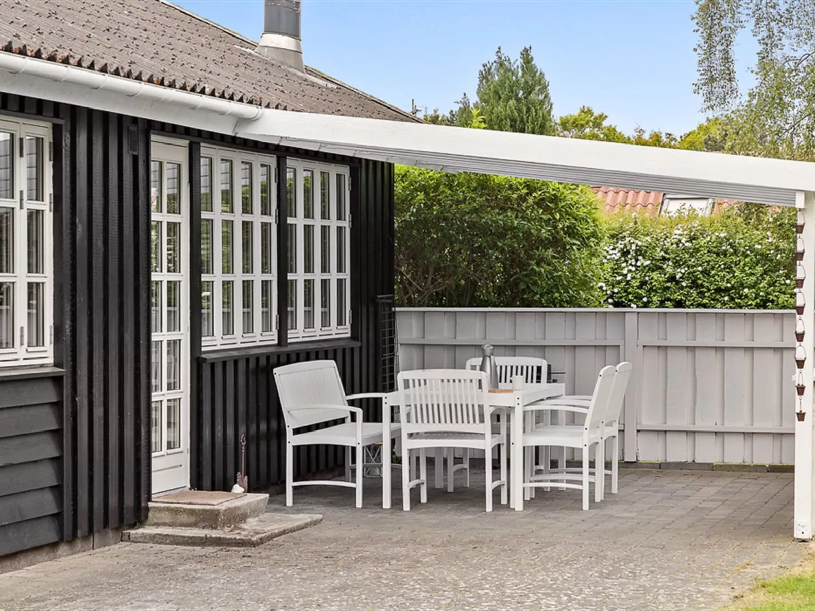 "Skrolan" - 200m from the sea - Buiten