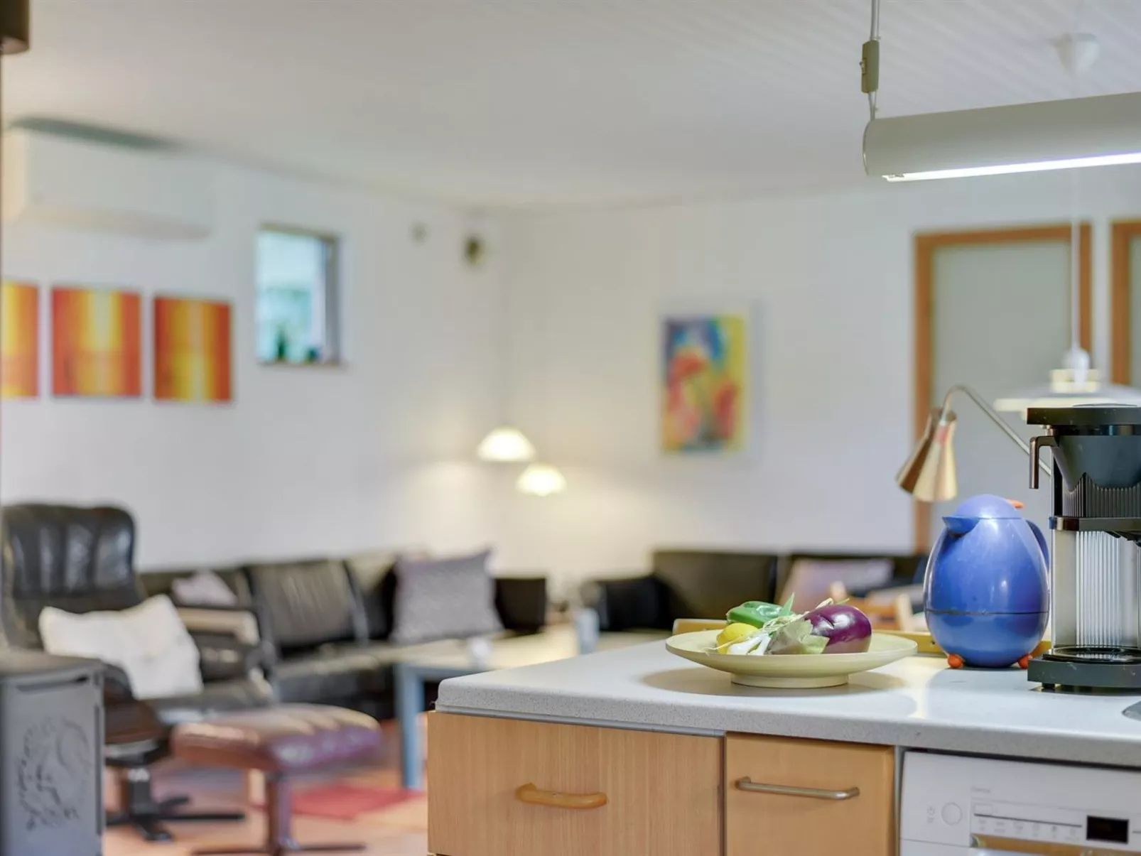 "Ingebore" - 350m from the sea - Binnen