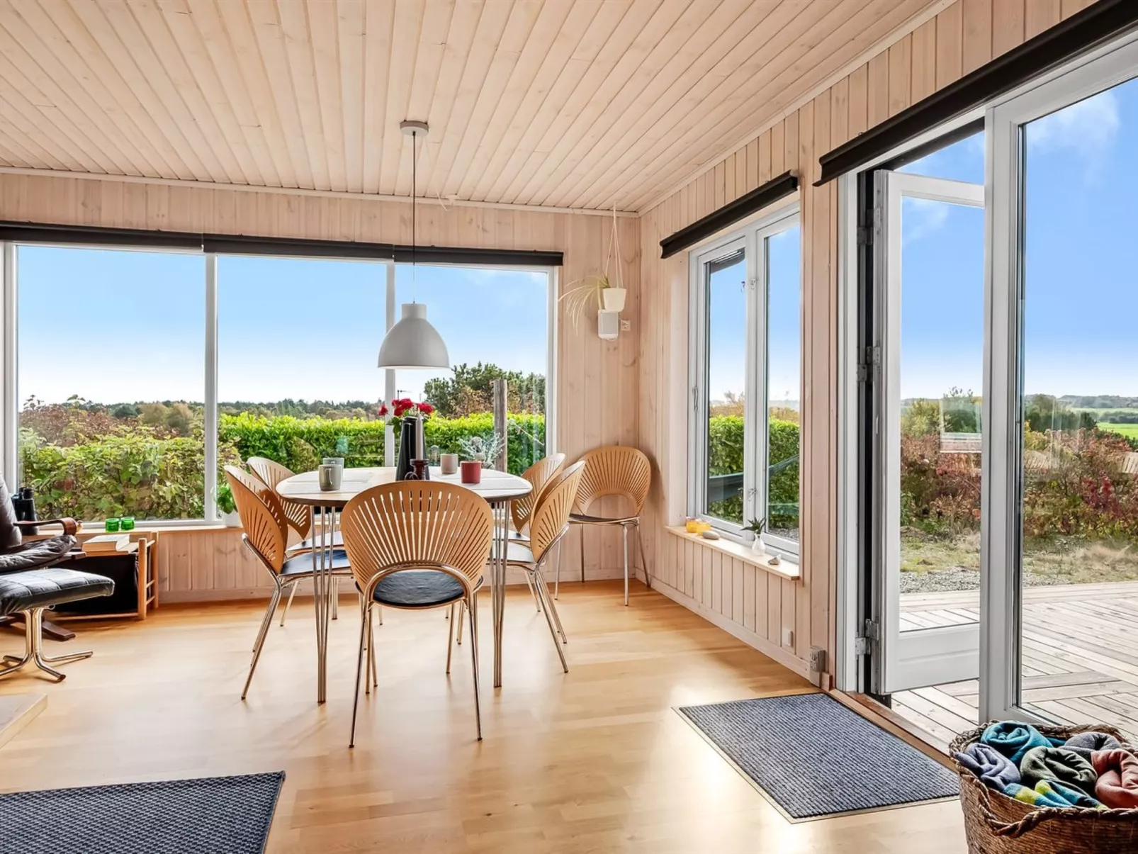 "Benite" - 600m from the sea - Binnen