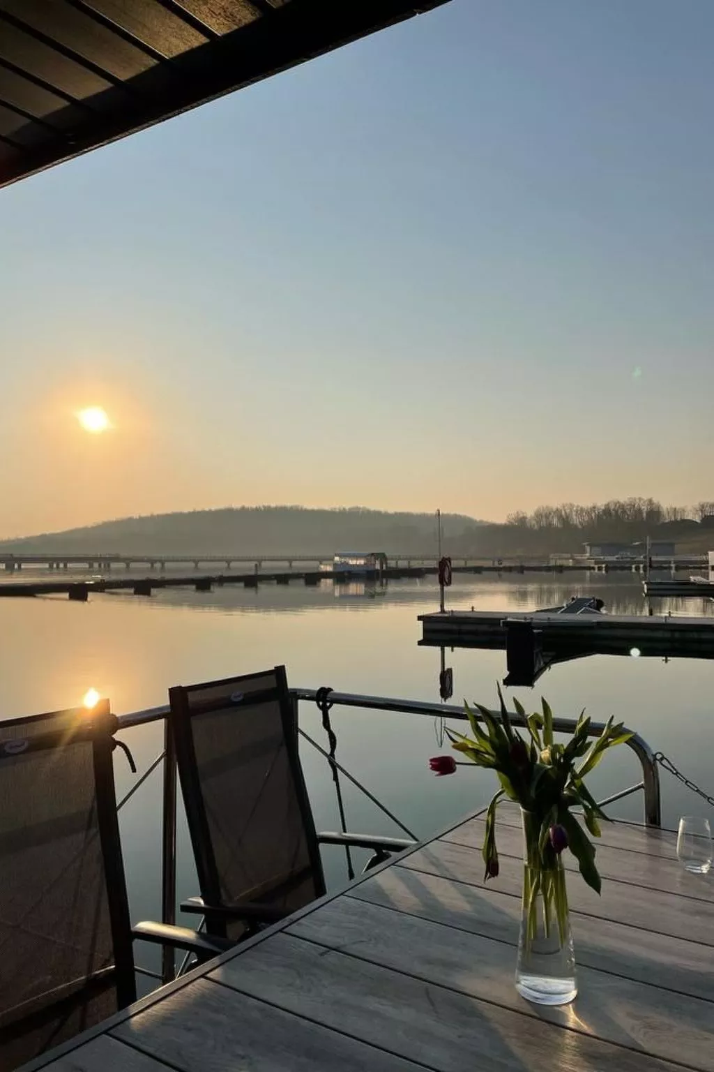 Hausboot mit Sauna - Buiten
