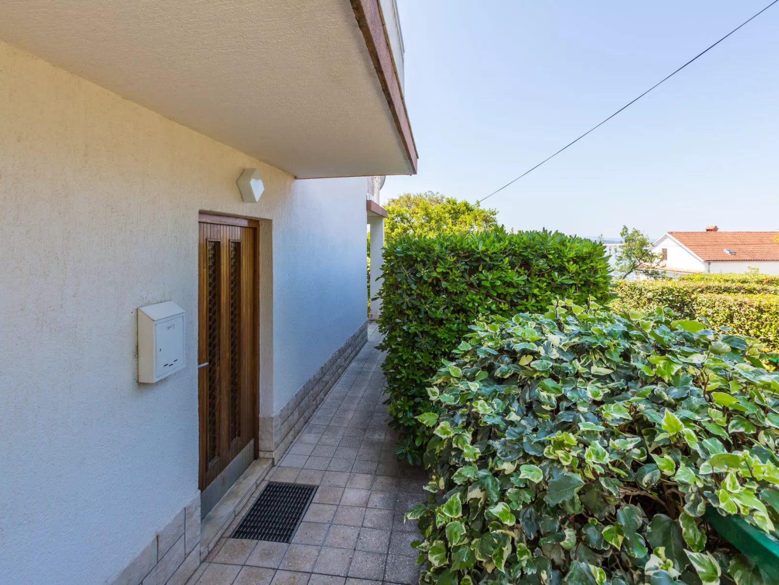 BELA 2 / HR-03564-02 - Buiten